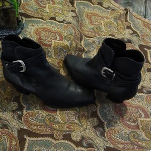 Black bootie's by Nicole 7 Final